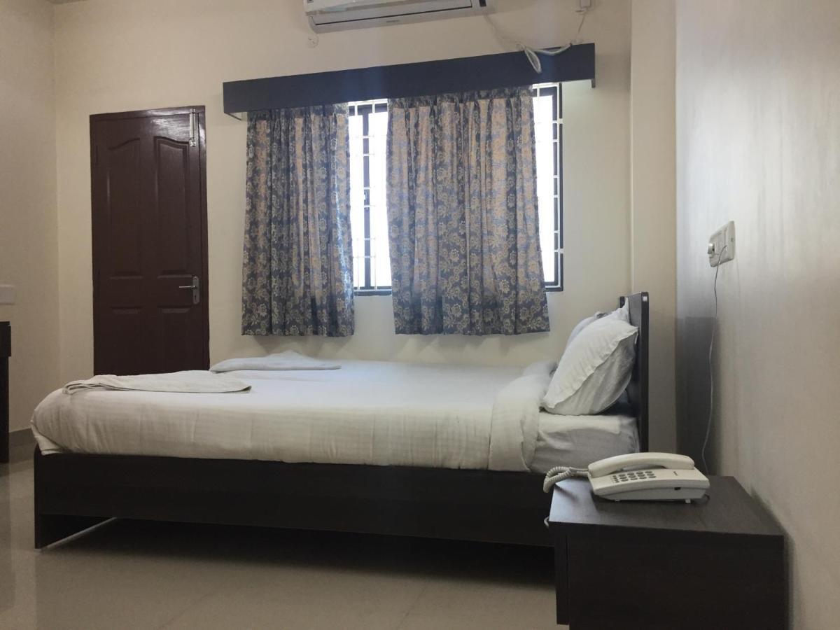Sun Shine Hotel Chennai Exterior photo